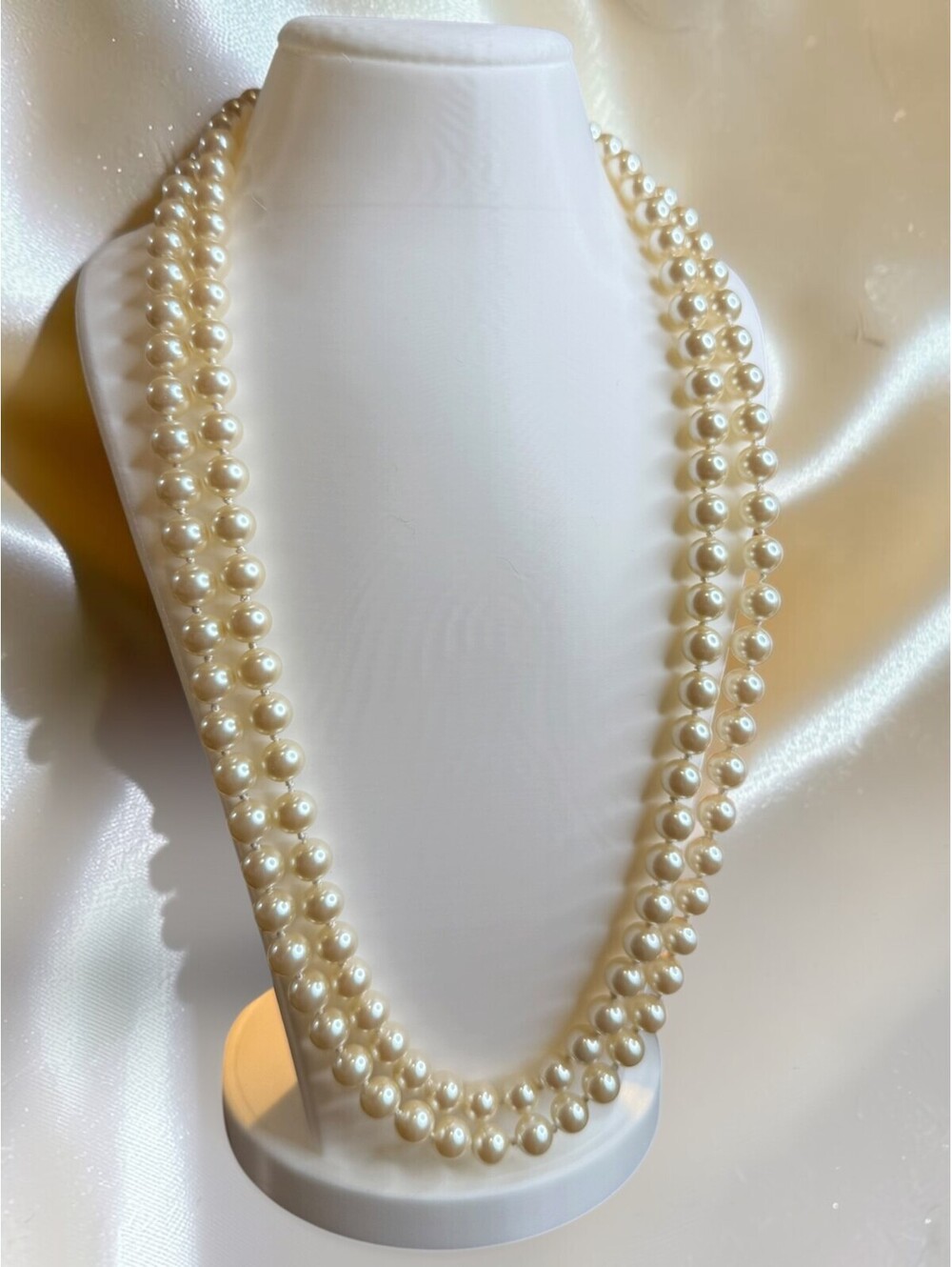 Vintage Double Strand Faux Pearl Necklace Large Oval Pearl Cabochon Clasp